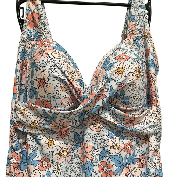 EOMENIE Floral One‑Piece Swimsuit – 2XL – Supportive, Ruched - Picture 2 of 6